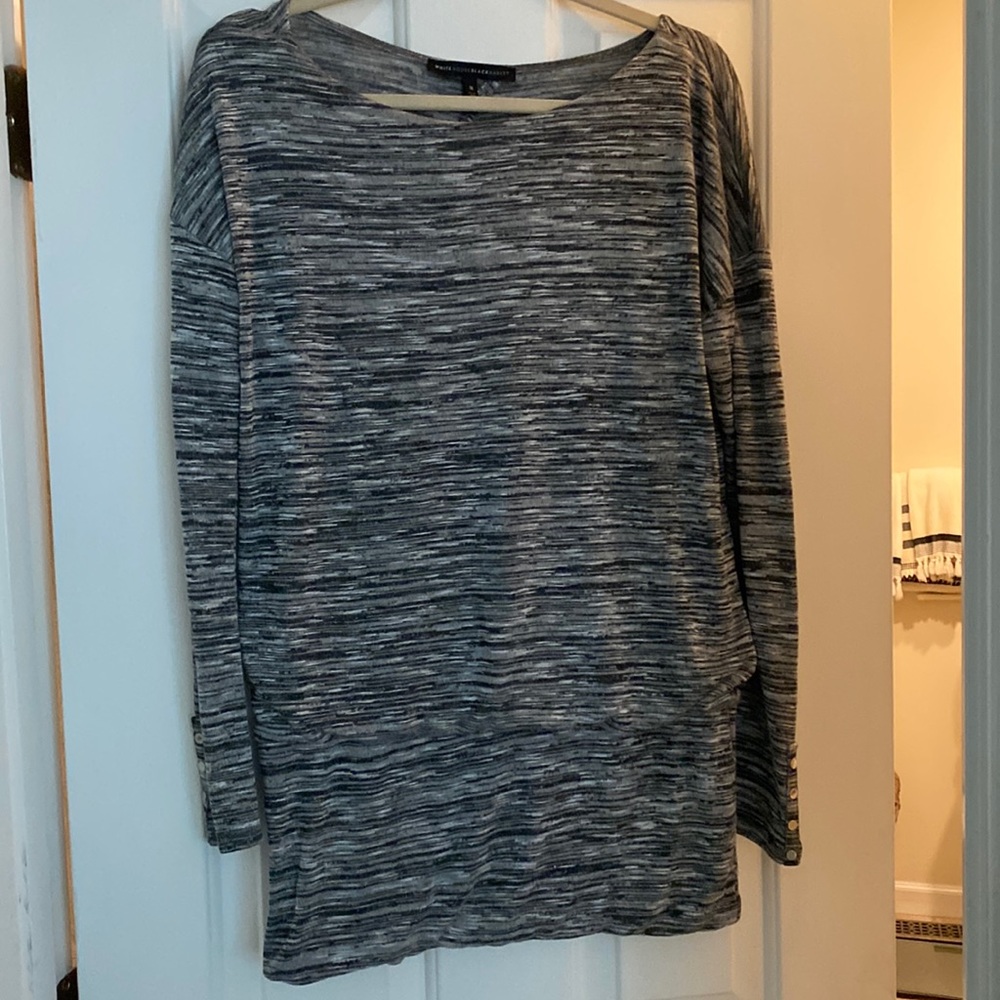 Black/White Pullover Top, size M